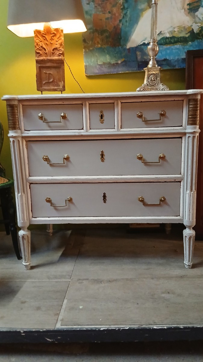 Chest Of Drawers