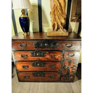 Commode japonaise