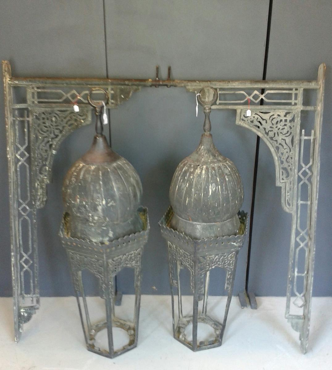 Paire De Lanternes Ottomanes En Bronze 
