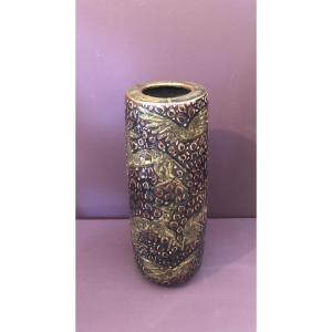 Jean Mayodon vase rouleau à décor d’animaux 