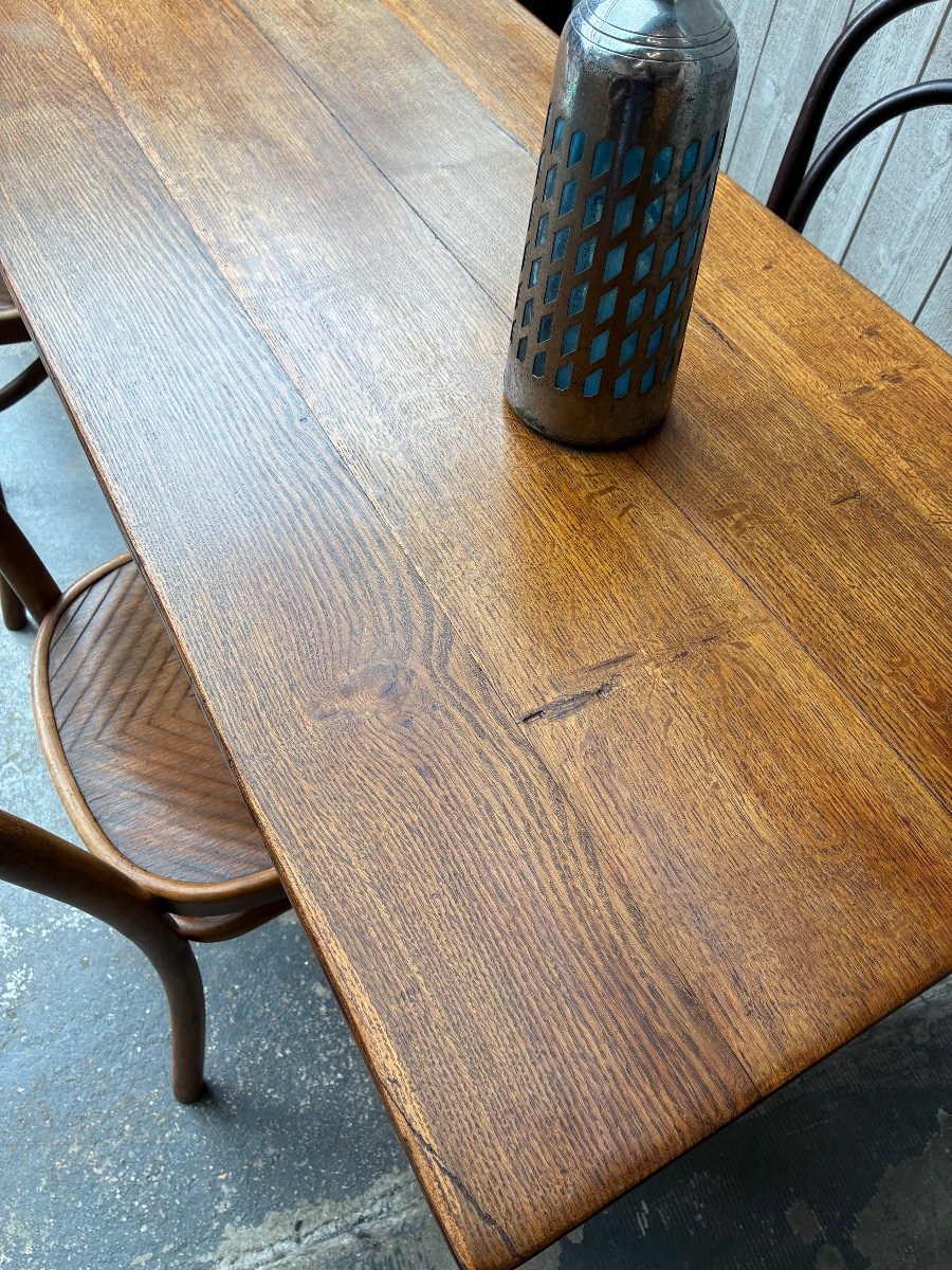 Bistro Table-photo-3