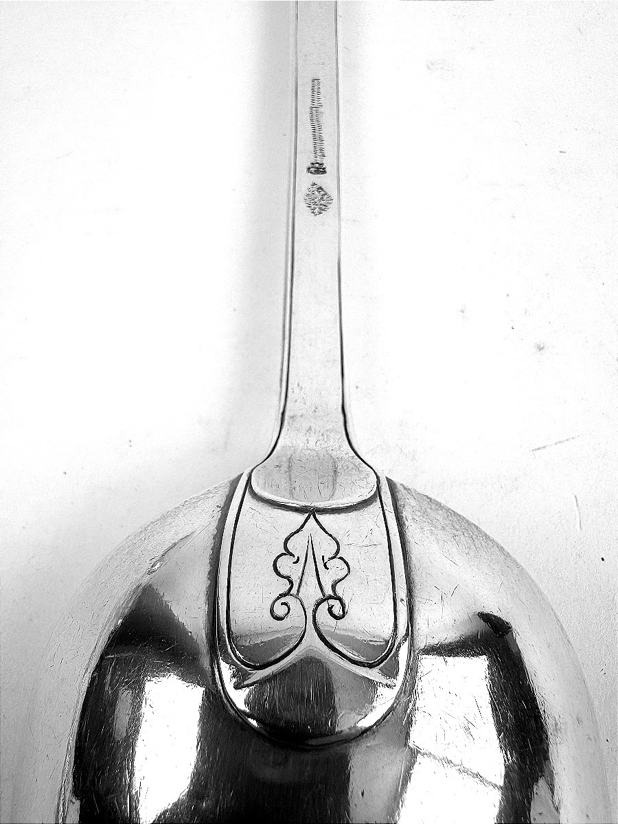 Exceptionnel cuiller à ragoût en argent massif, Saint-Trond ( Liege )Ca.1750-photo-3