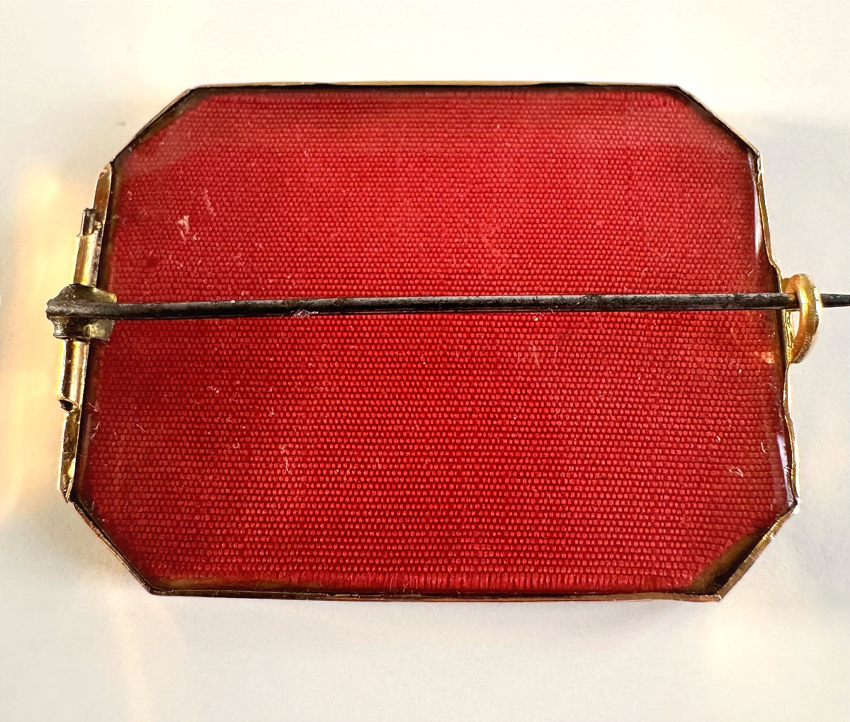 19th-century Brooch With A Miniature Portrait Of A Young Woman-photo-2