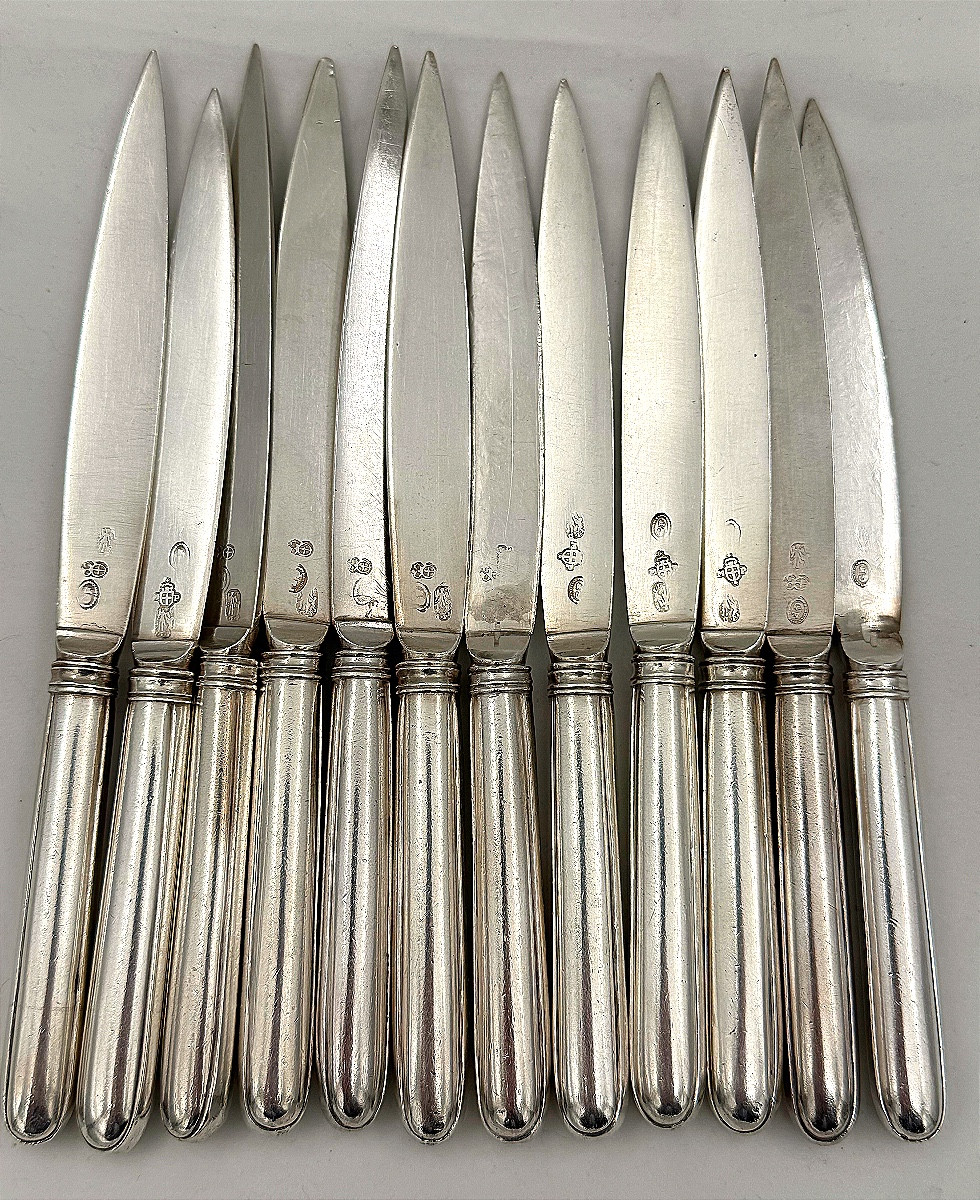 Couvert a desert en argent massif dans son coffret, fin XVIIIe debut XIX, Italie, Turin.-photo-2