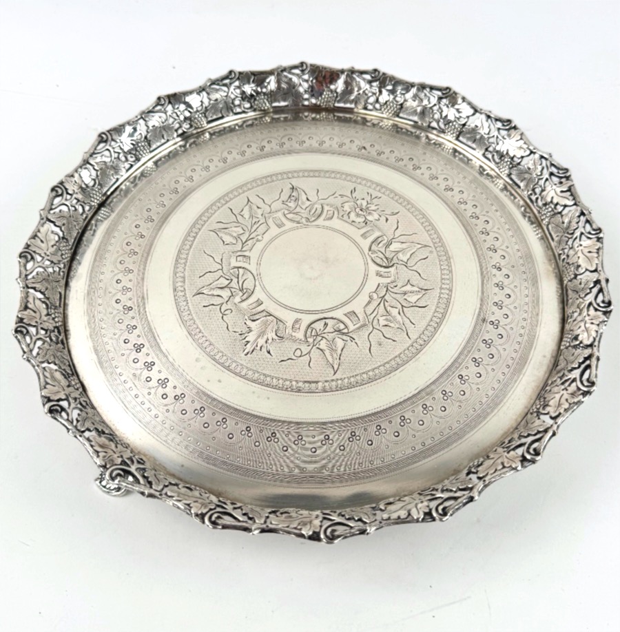 Plateau volant portugais ancien en argent,  Porto 1877-81 - Joaquim Monteiro & Filho-photo-1