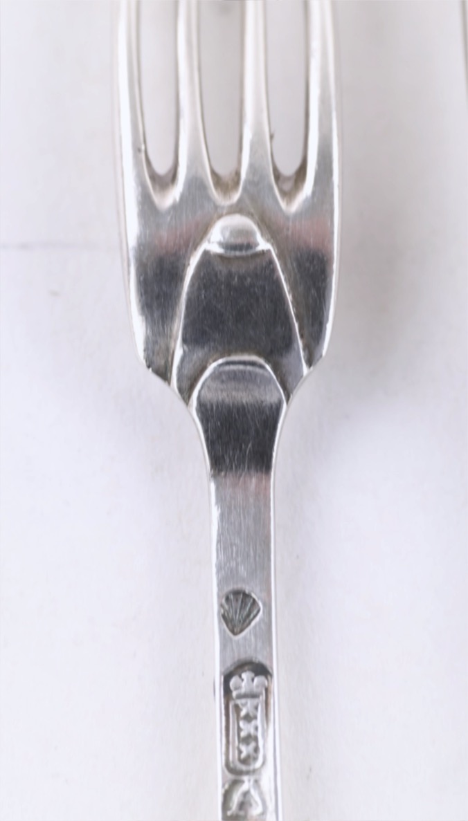 6 Petite fourchette à confiture en argent, Cornelis Couturier,  Amsterdam, 1735–37-photo-3