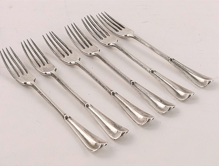 6 Petite fourchette à confiture en argent, Cornelis Couturier,  Amsterdam, 1735–37