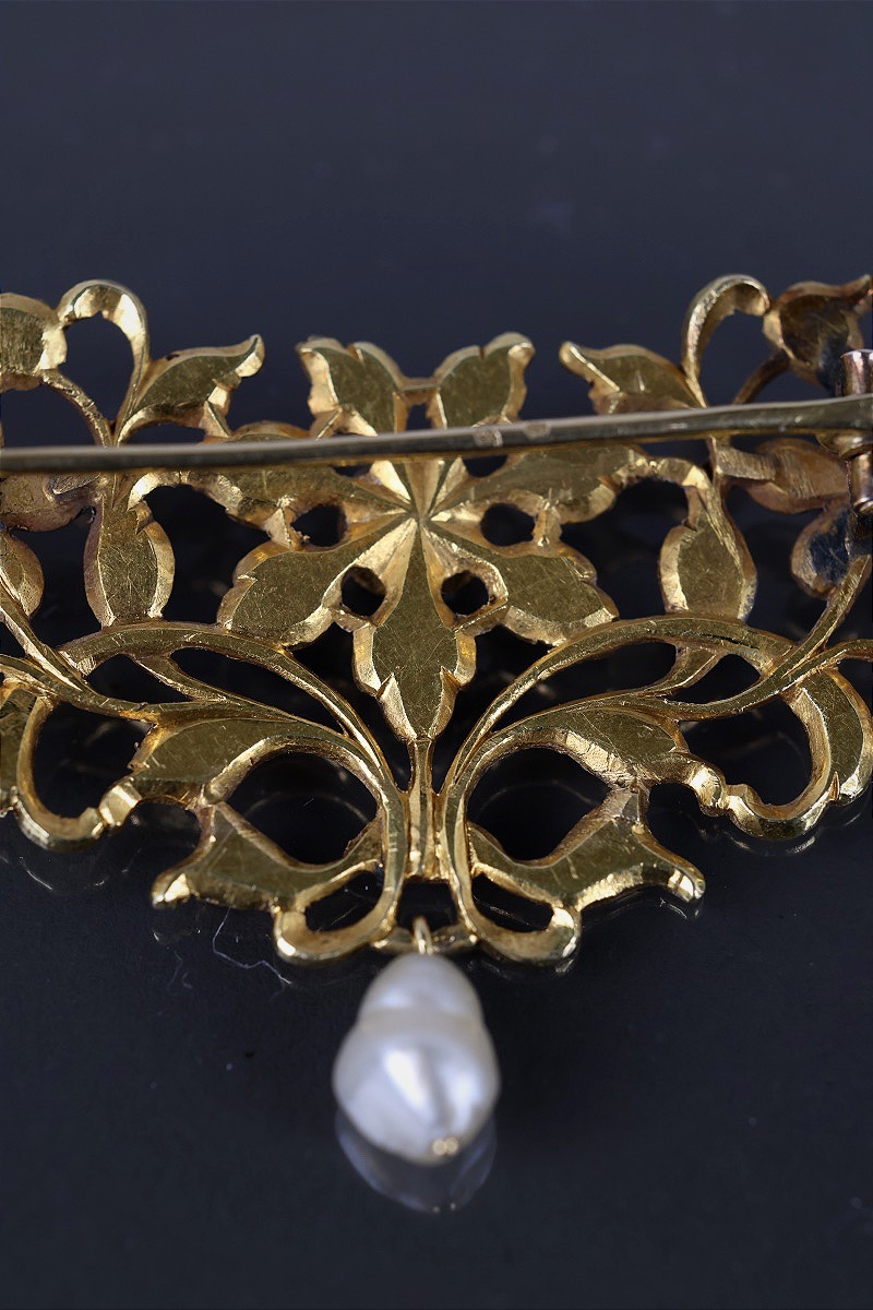 Spanish Or Portuguese Court/aristocratic Jewelry From The Late 17th And Early 18th Centuries-photo-1