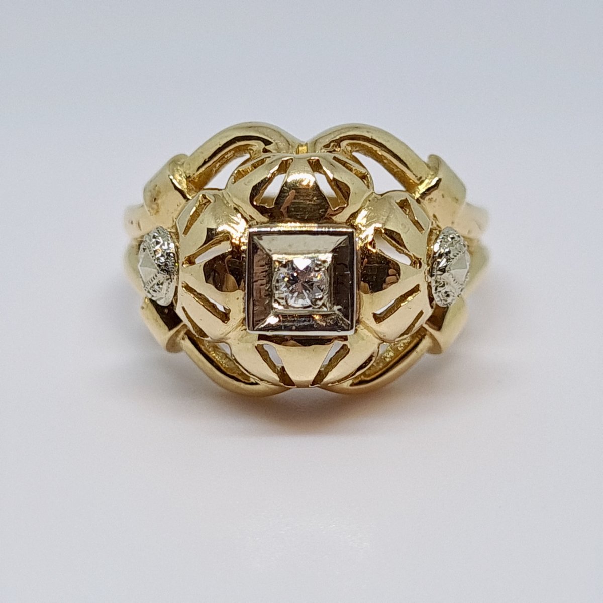 Bague Ancienne En Or 18 Carats - Occasion - Bijou Vintage Précieux