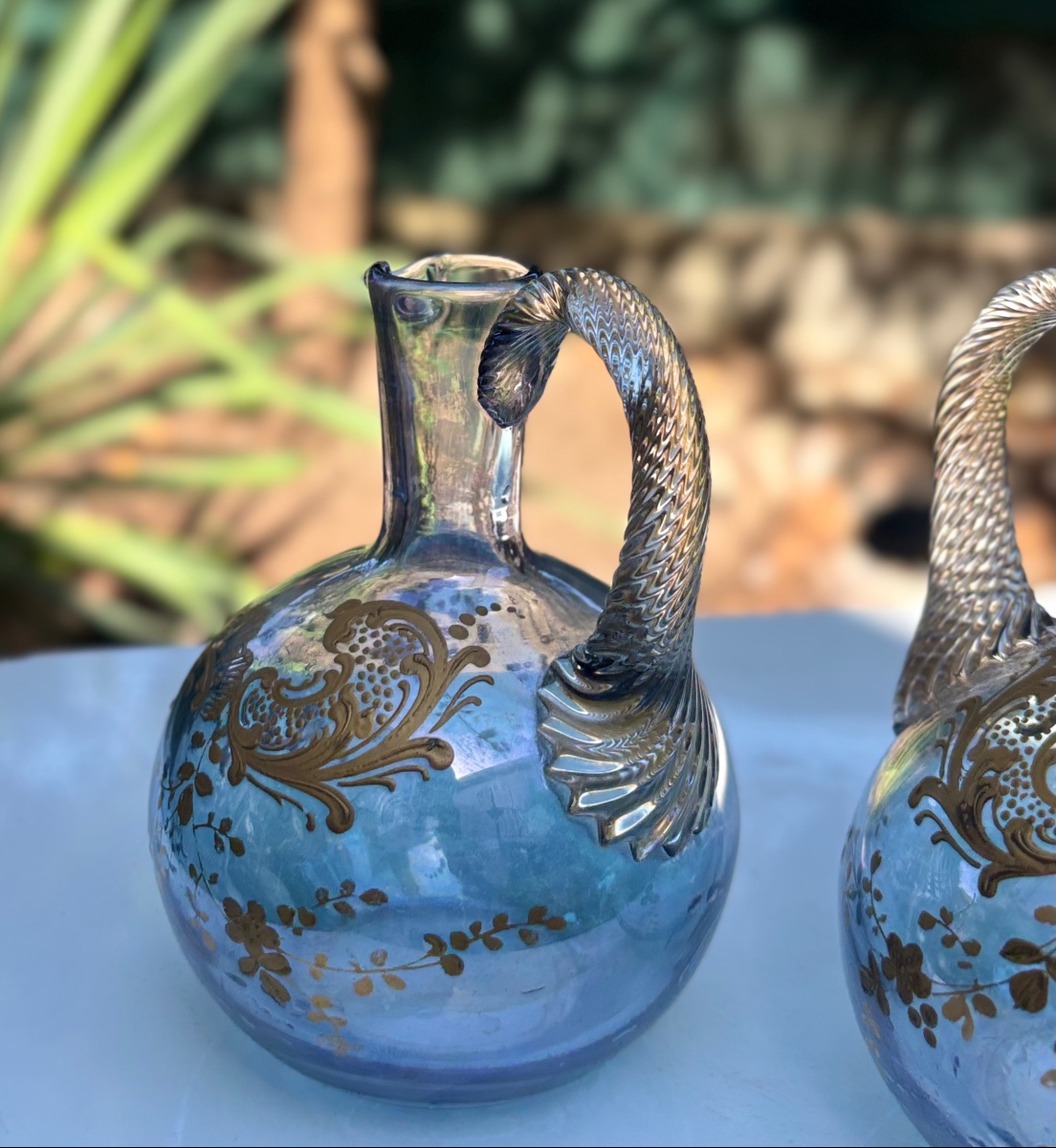 Carafes flacons en cristal de baccarat irisée décors rocailles doré à or 19 e-photo-5