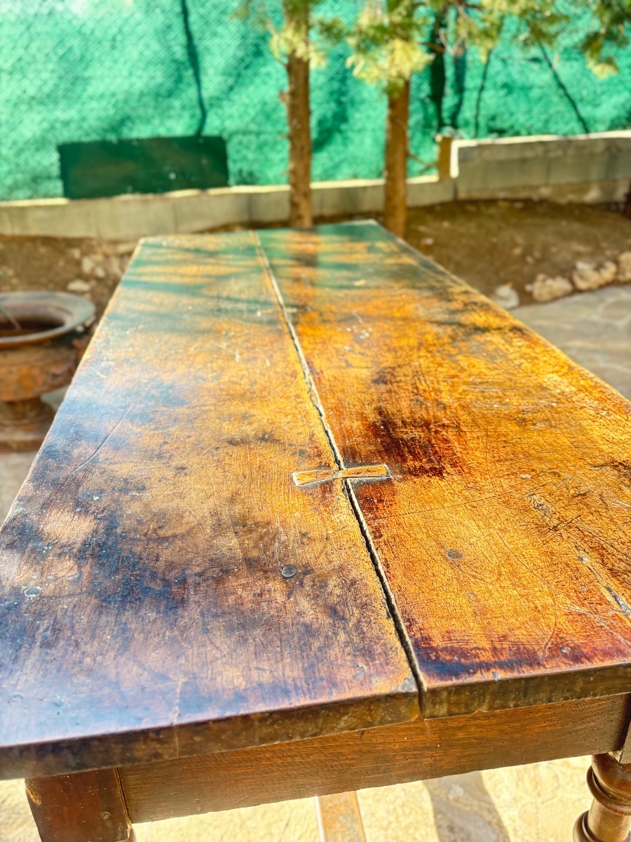 Table 17: Vintage Walnut Display Table -photo-1