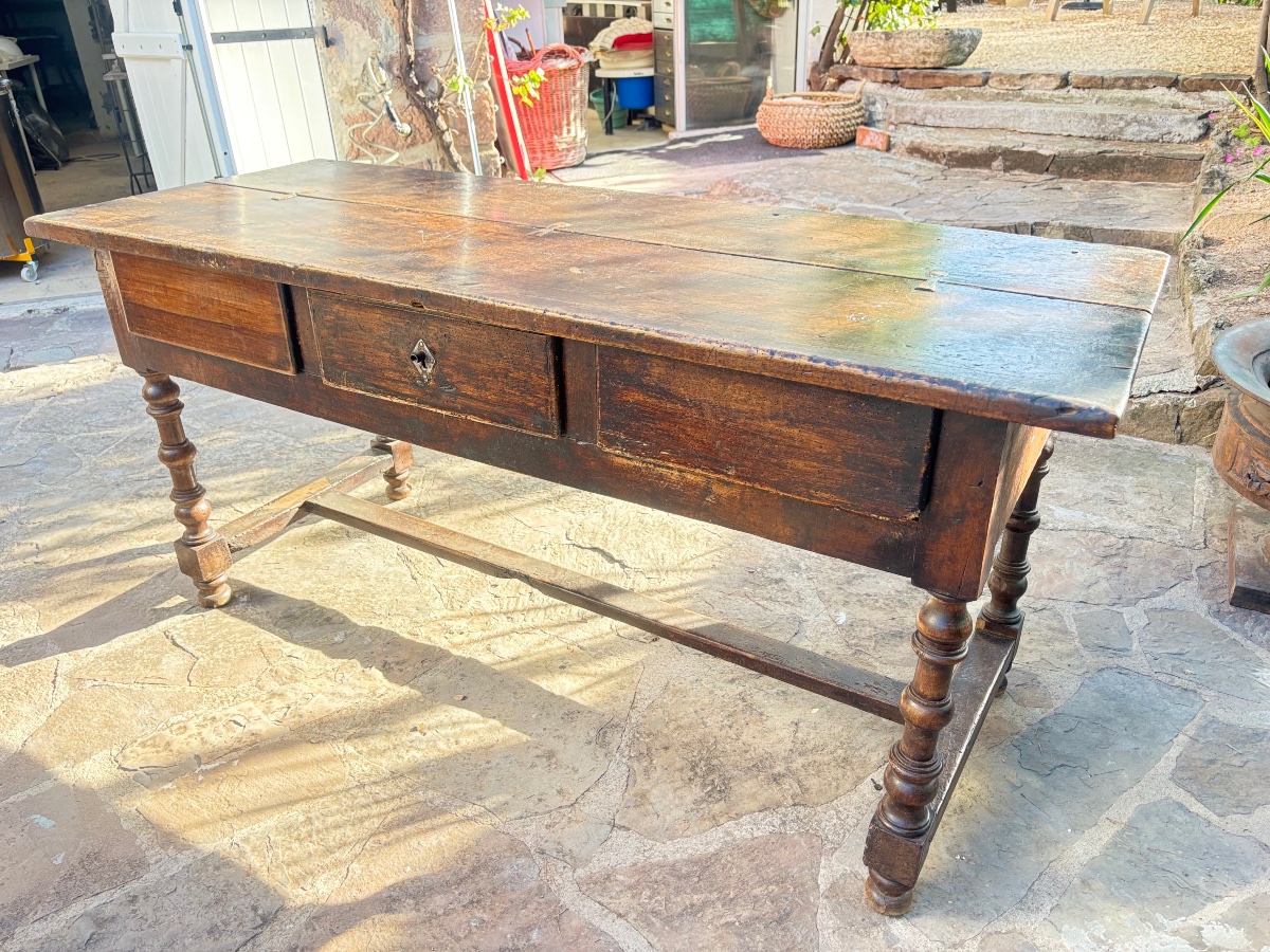 Table 17: Vintage Walnut Display Table 