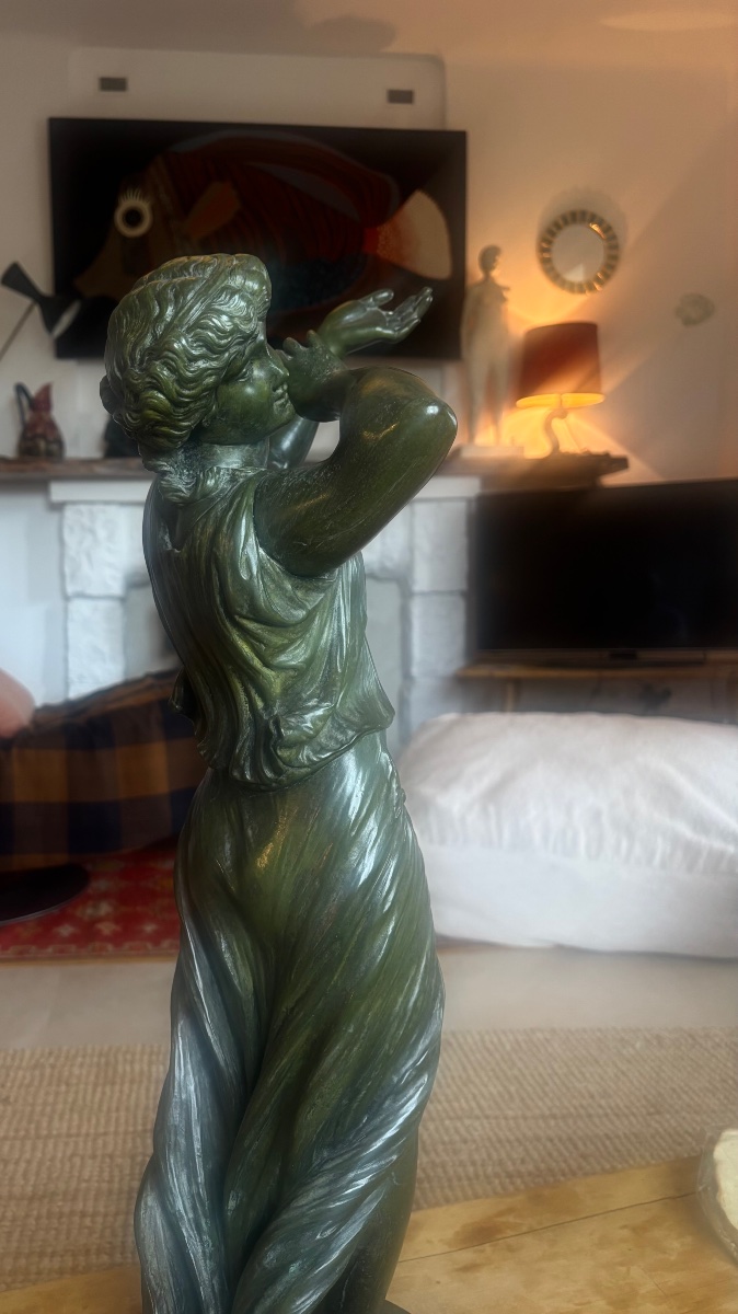 19th-century Bronze Sculpture With Green Patina Depicting Diana-photo-1