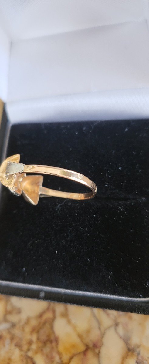 Art Deco  Bague "Noeud Papillon " en Or 18ct avec un Diamant.-photo-3