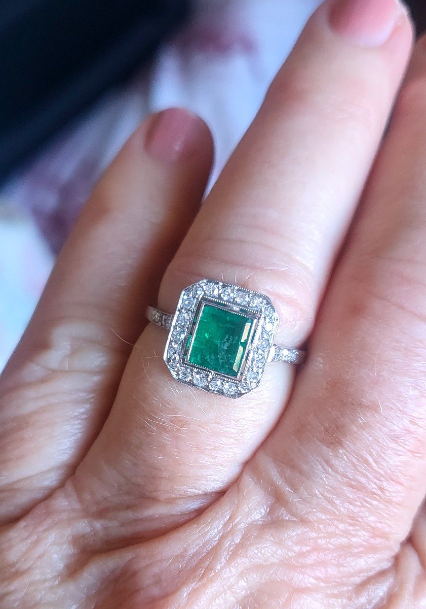 Art Deco Ring In Platinum Emerald And Diamonds (dog's Head)-photo-6