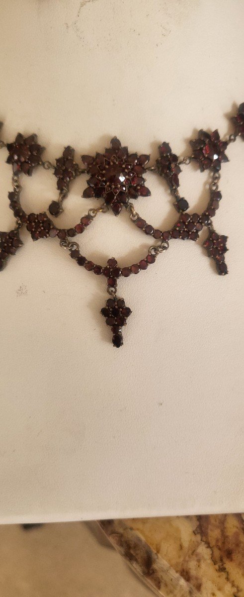 Napoleon 111 Festoon Necklace With Bohemian Grenats-photo-3