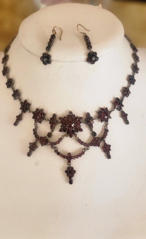 Napoleon 111 Collier Feston  Avec Grenats-photo-2
