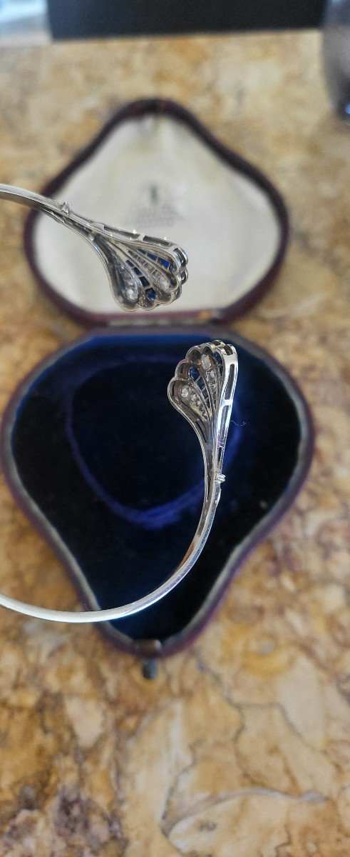Art Deco Bangle In 18k White Gold With Sapphires And Diamonds-photo-5