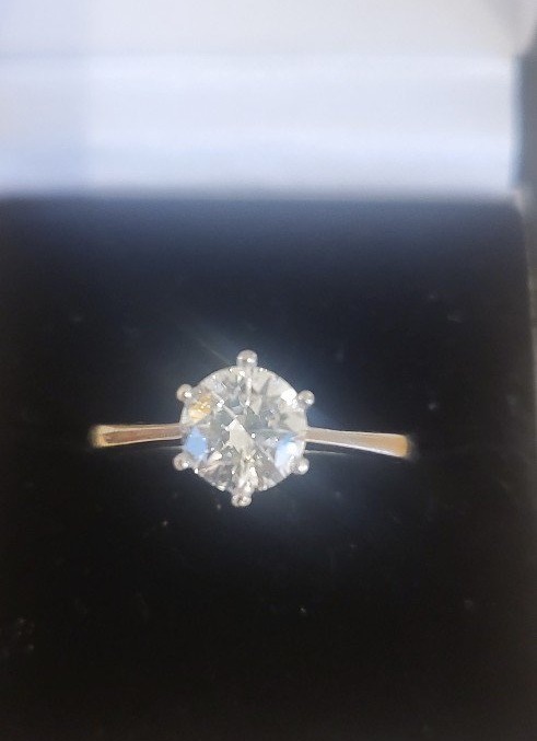 Diamond Solitaire Ring, Brilliant Cut 1.012 Ct, Set In 18ct White Gold-photo-3