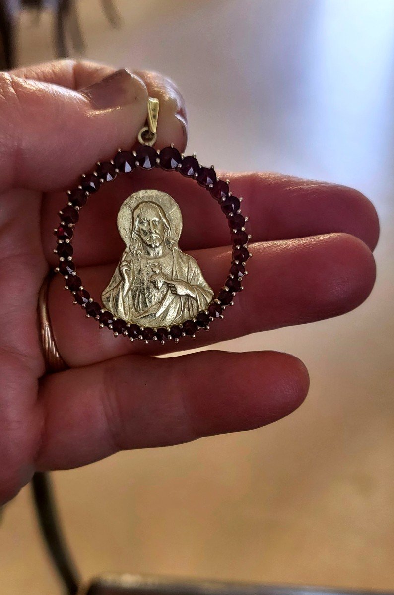 Vintage Religious Medallion -photo-3