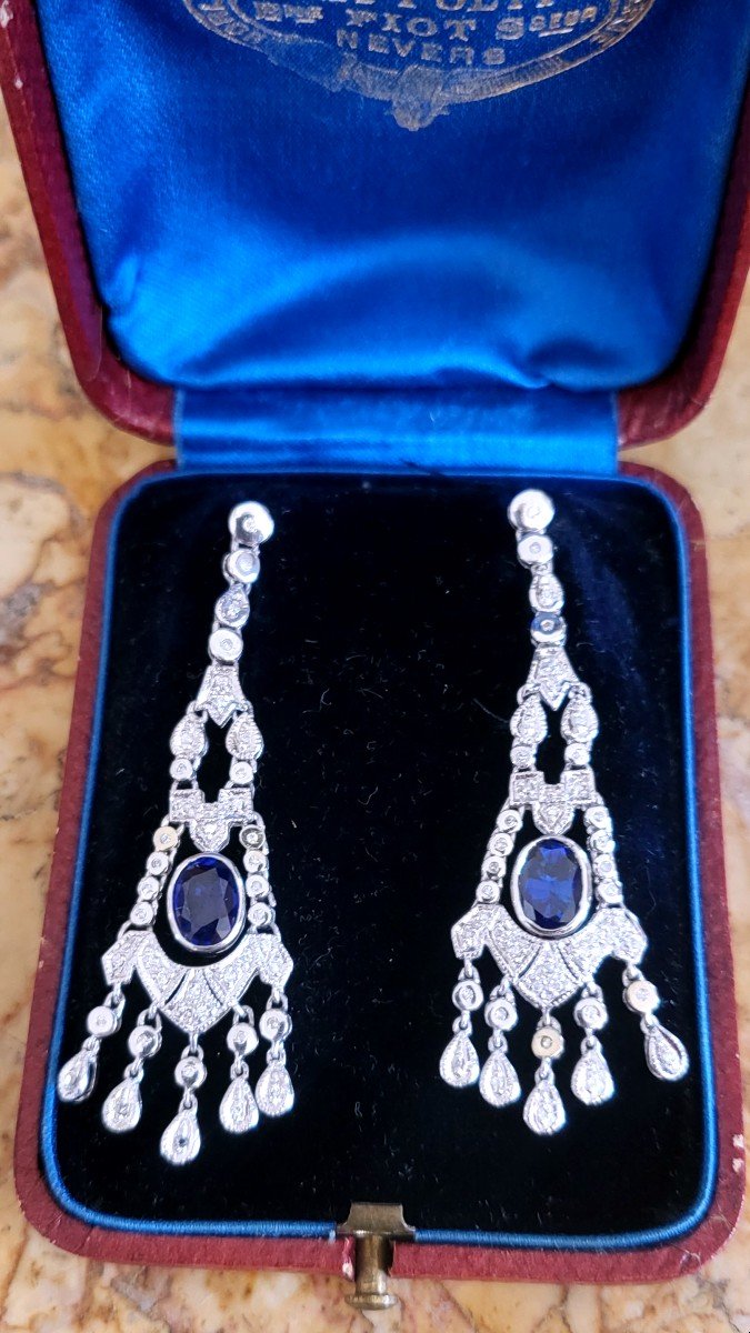 Boucles d'oreilles Vintage style "Art Déco" en Or 18ct, Saphirs et Diamants -photo-4