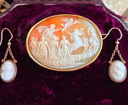 Napoléan 111 Broche Camée En Or 18ct 