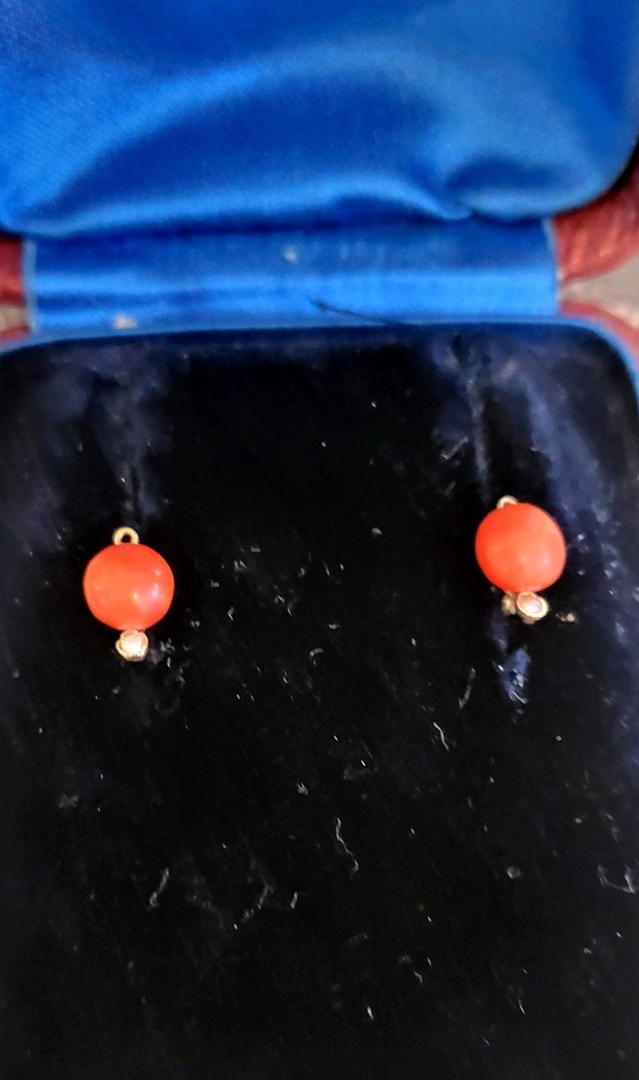 Napoléan 111 Jour et Nuit,  Boucles d'Oreilles En Corail Et Or 18ct -photo-3