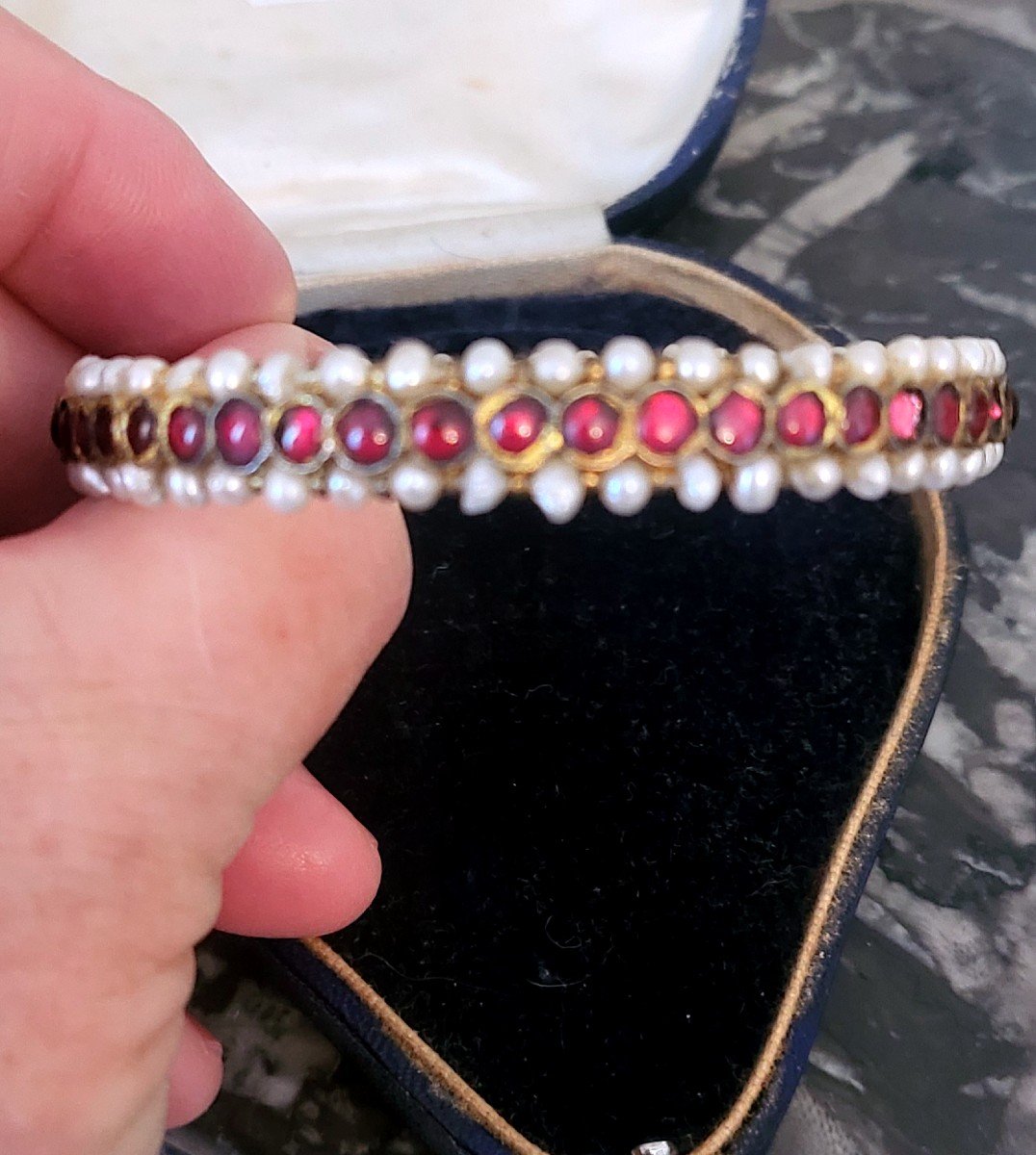 Empire - Bracelet Jonc Serties Du Grenats Et Perles -photo-3