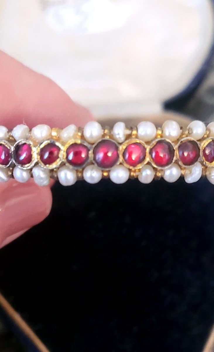 Empire - Bracelet Jonc Serties Du Grenats Et Perles -photo-4