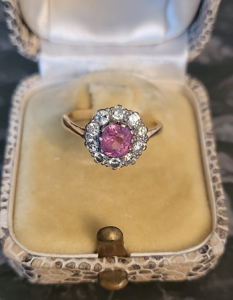 Art Deco 18ct Gold Daisy Ring Set With A Tourmaline And Surrounded By Diamonds -photo-4
