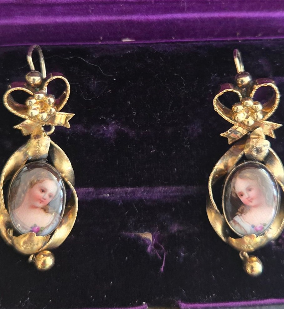 Napoléon 111 Boucles d'Oreilles En Or 14ct et Émail 