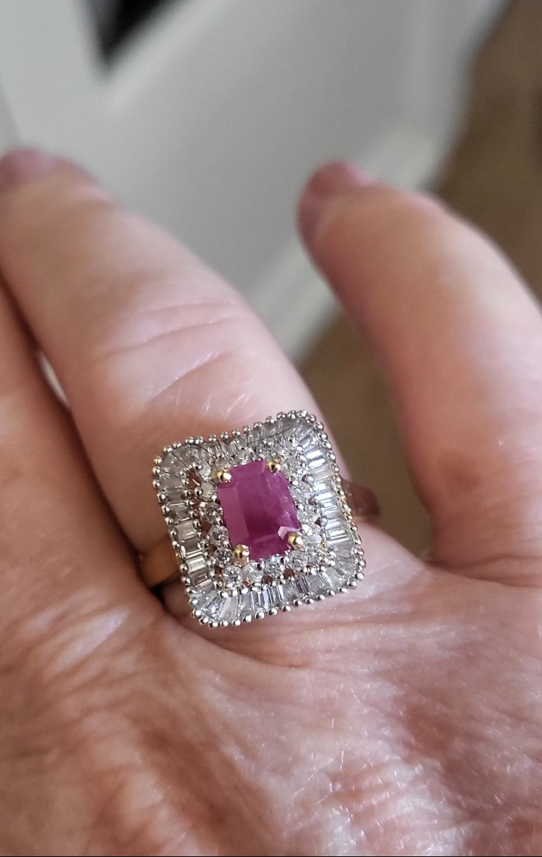 "cocktail" Ring Set With A Ruby Surrounded By Diamonds In 18ct Gold -photo-3