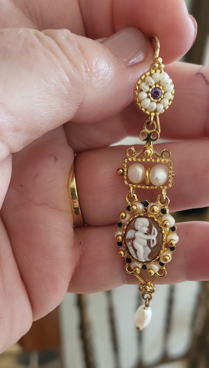 Boucles d'oreilles Camée en Cocquillage, perles et Vermeil -photo-2