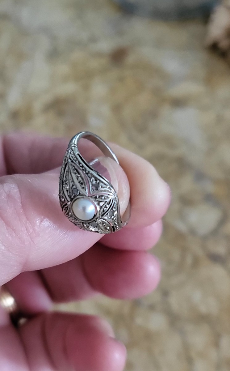 Bague Art Déco en Or 18 carats serti de Diamants et d'un Perle -photo-4