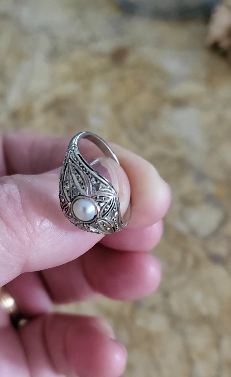 Bague Art Déco en Or 18 carats serti de Diamants et d'un Perle -photo-2