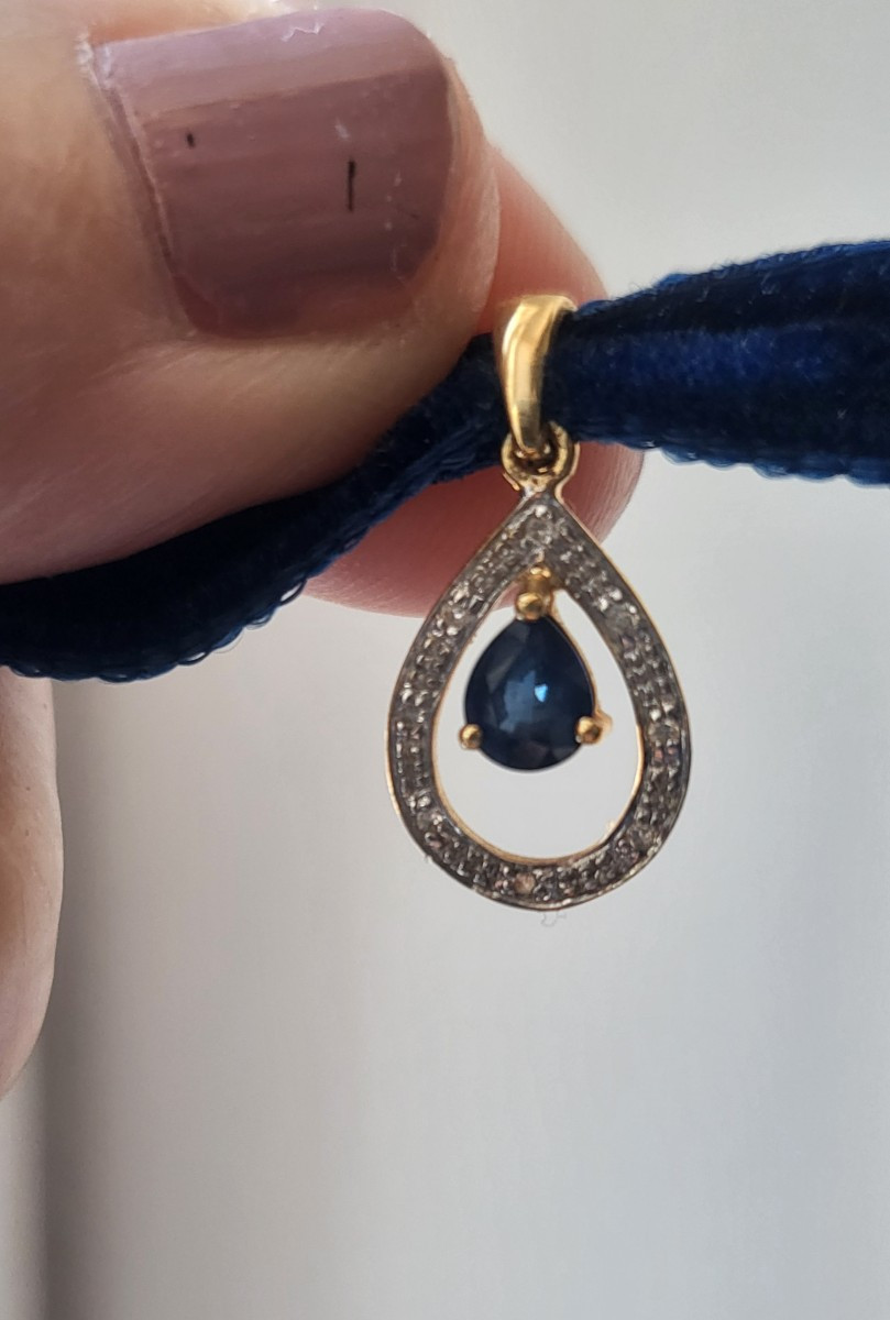 Vintage Sapphire And Diamond Pendant  Set In 18ct White And Yellow Gold -photo-2