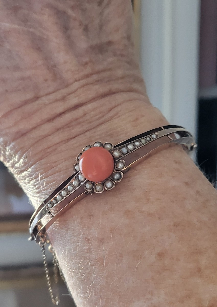Bracelet Belle Époque  en Or Rose, orné de fines Perles et Corail -photo-3