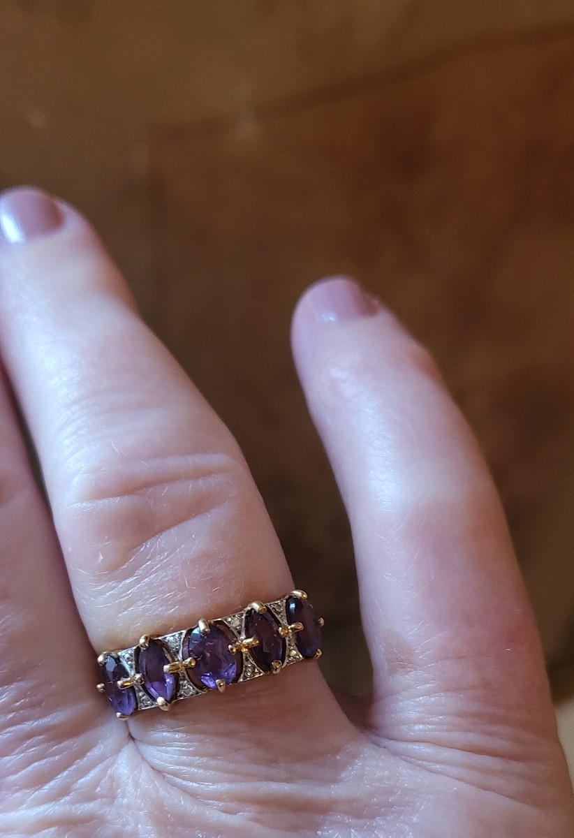 Joli Jarretiére - Bague en Or Jaune 18ct, Améthystes et petits Diamants -photo-2