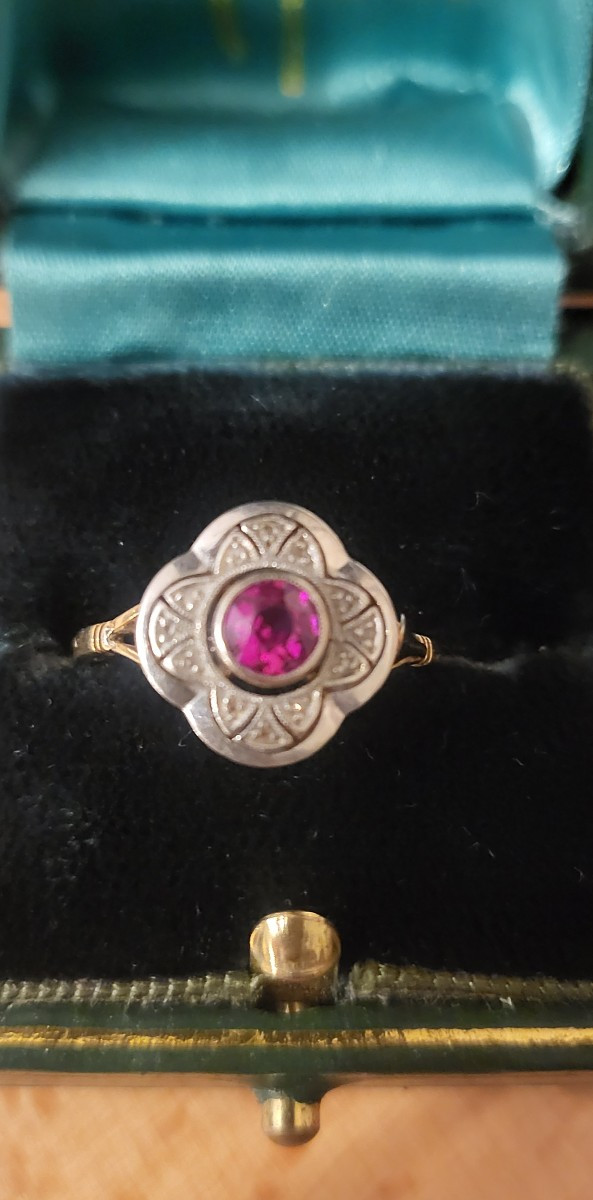 Bague Belle Époque en Or 18ct sertie d'un Rubis-photo-2