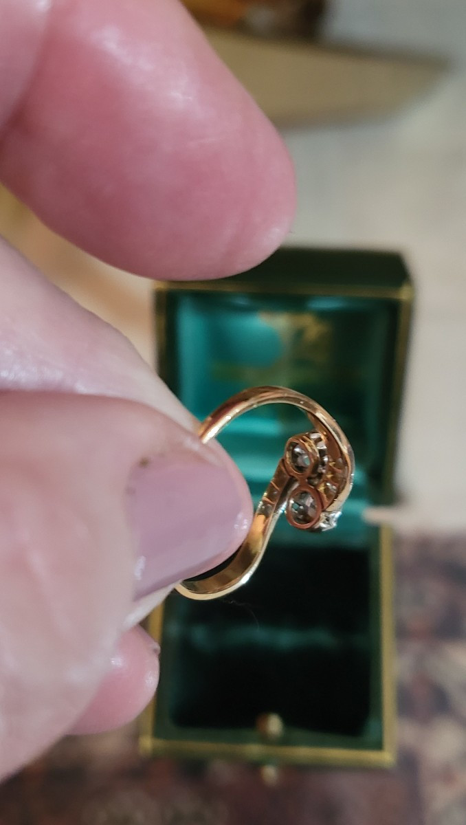 "you And Me" Ring In 18k Gold Set With Diamonds -photo-3