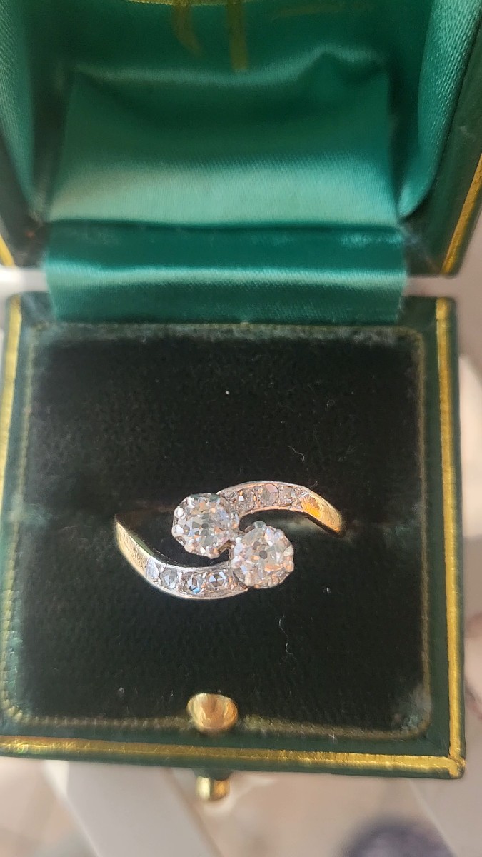 "you And Me" Ring In 18k Gold Set With Diamonds -photo-7