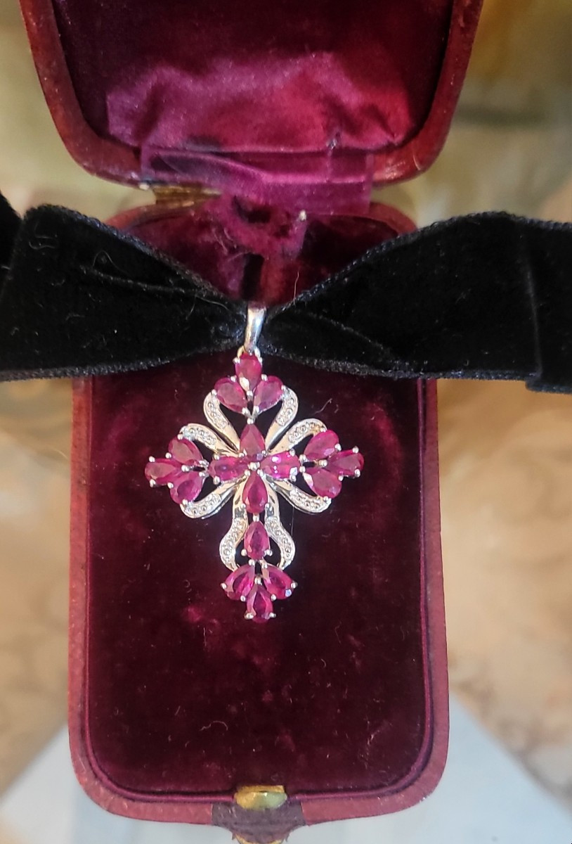 Contemporary Cross Set With Rubies On Silver -photo-3