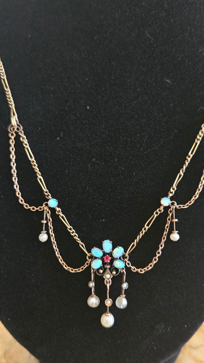An Edwardian Festoon/swag Necklace In 9ct Gold With Opals-photo-5