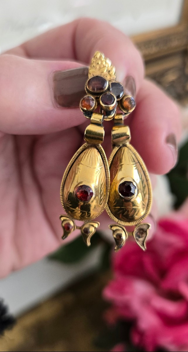 Catalan Hessonite Garnet Earrings In 18k Gold-photo-2