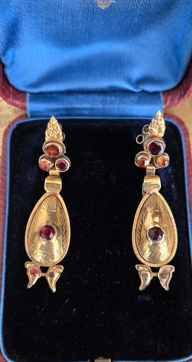 Catalan Hessonite Garnet Earrings In 18k Gold-photo-4