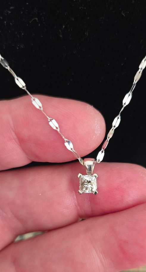 Pendentif/Collier Diamant, taille Princess, montre sur 18ct Or Blanc -photo-6