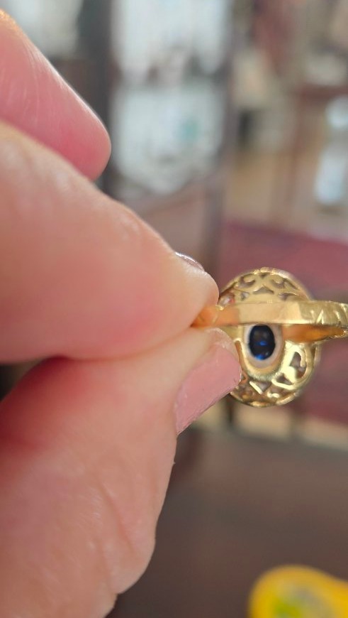 Bague Ancienne en Or 18ct,ornée d'un Saphir bleu et de Diamants  -photo-5