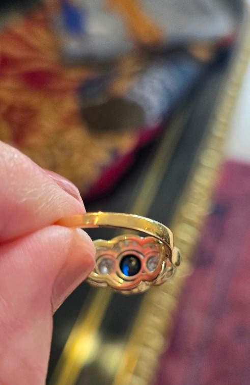 Art Déco- Bague ornée de Diamants et d'un Saphir -photo-3