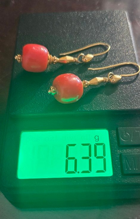 Paire de Boucles d'oreilles anciennes en Or 18ct et Corail-photo-2