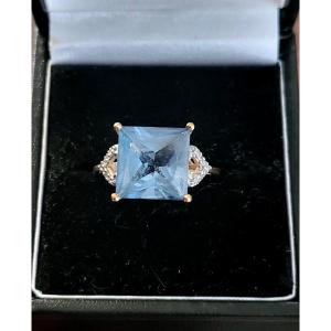 Blue Topaz Ring In Gold